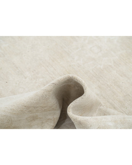 Serenity 9' 0" X 11' 11" Hand Knotted Wool Rug 9' 0" X 11' 11" (274 X 363) / Taupe / Wool