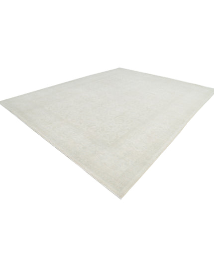 Serenity 11' 10" X 14' 10" Hand Knotted Wool Rug 11' 10" X 14' 10" (361 X 452) / Ivory / Wool