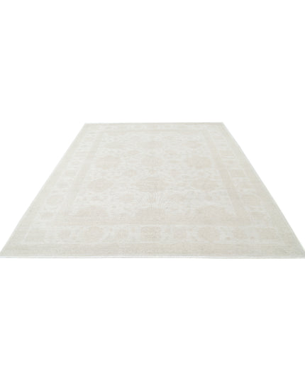 Serenity 8' 3" X 9' 7" Hand Knotted Wool Rug 8' 3" X 9' 7" (251 X 292) / Ivory / Wool