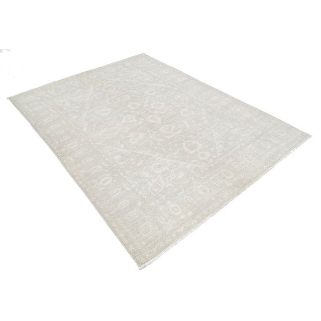 Serenity 5' 8" X 7' 5" Wool Hand-Knotted Rug 5' 8" X 7' 5" (173 X 226) / Grey / Grey