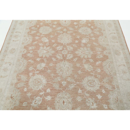 Serenity 5' 7" X 7' 1" Wool Hand-Knotted Rug 5' 7" X 7' 1" (170 X 216) / Red / Ivory