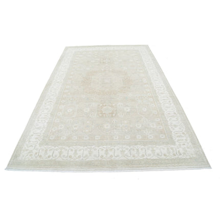 Serenity 6' 5" X 9' 7" Wool Hand-Knotted Rug 6' 5" X 9' 7" (196 X 292) / Ivory / Ivory