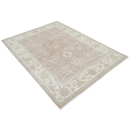 Serenity 5' 0" X 6' 8" Wool Hand-Knotted Rug 5' 0" X 6' 8" (152 X 203) / Brown / Ivory