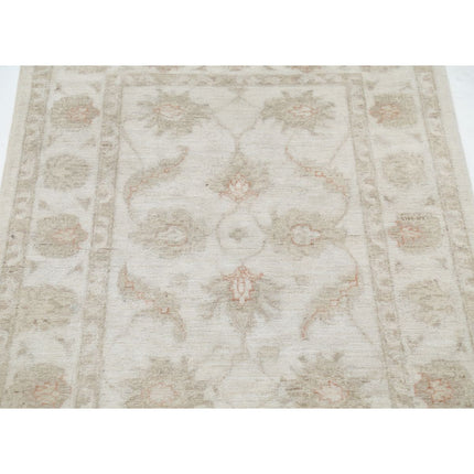 Serenity 2' 10" X 4' 0" Wool Hand-Knotted Rug 2' 10" X 4' 0" (86 X 122) / Ivory / Ivory