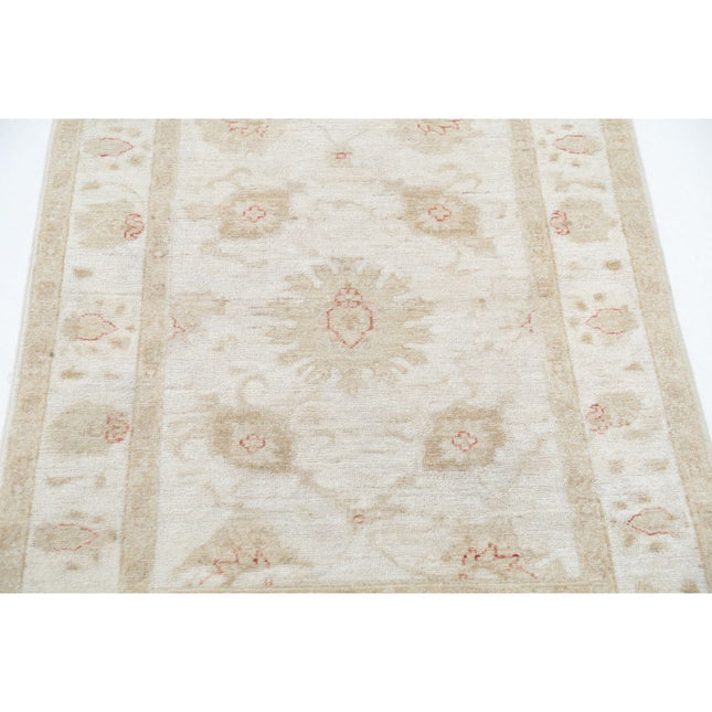 Serenity 2' 9" X 3' 9" Wool Hand-Knotted Rug 2' 9" X 3' 9" (84 X 114) / Ivory / Ivory