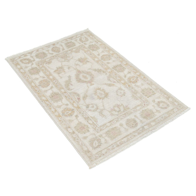 Serenity 2' 6" X 3' 9" Wool Hand-Knotted Rug 2' 6" X 3' 9" (76 X 114) / Ivory / Ivory