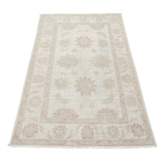 Serenity 3' 2" X 5' 3" Wool Hand-Knotted Rug 3' 2" X 5' 3" (97 X 160) / Ivory / Ivory