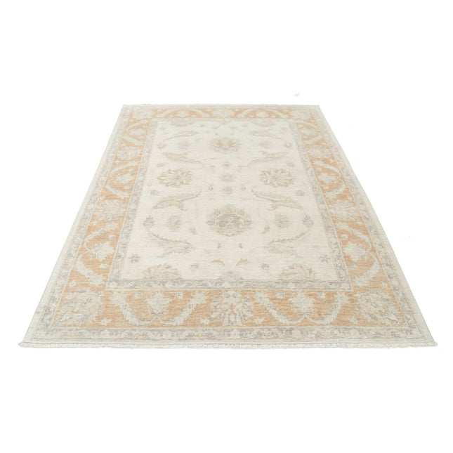 Serenity 5' 7" X 7' 3" Wool Hand-Knotted Rug 5' 7" X 7' 3" (170 X 221) / Ivory / Rust