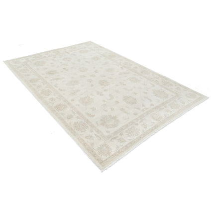 Serenity 5' 9" X 8' 3" Wool Hand-Knotted Rug 5' 9" X 8' 3" (175 X 251) / Ivory / Ivory