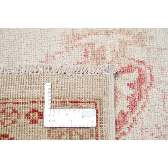 Serenity 8' 2" X 9' 7" Wool Hand-Knotted Rug 8' 2" X 9' 7" (249 X 292) / Ivory / Red
