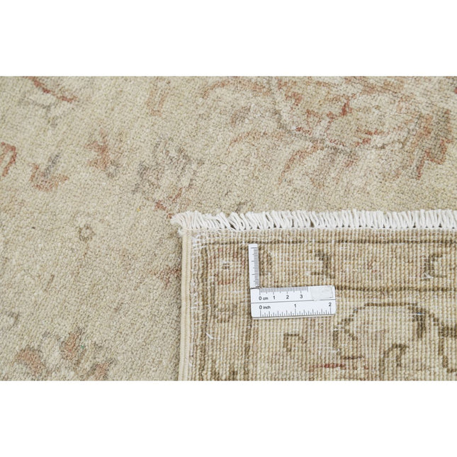 Serenity 4' 0" X 5' 9" Wool Hand-Knotted Rug 4' 0" X 5' 9" (122 X 175) / Gold / Ivory