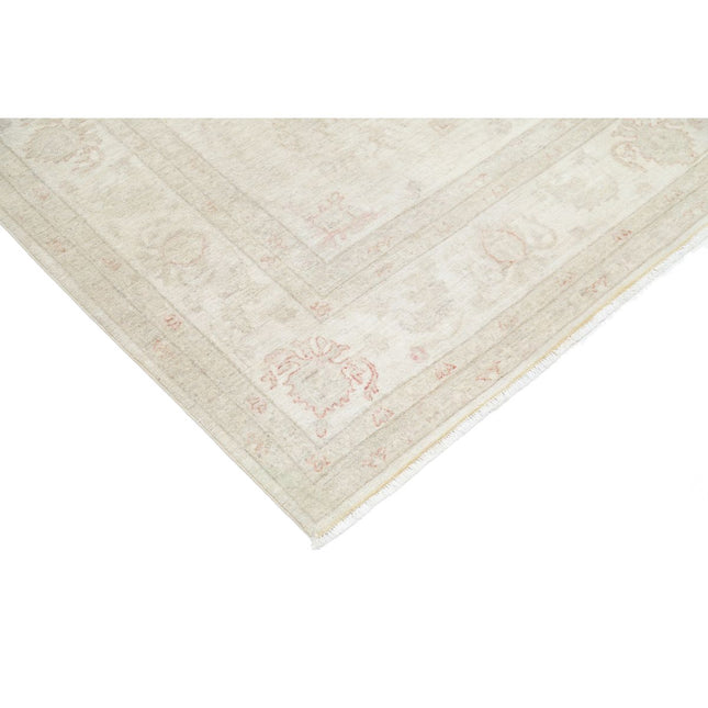 Serenity 6' 8" X 8' 3" Wool Hand-Knotted Rug 6' 8" X 8' 3" (203 X 251) / Ivory / Ivory