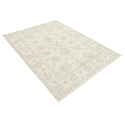 Serenity 4' 11" X 6' 5" Wool Hand-Knotted Rug 4' 11" X 6' 5" (150 X 196) / Ivory / Ivory