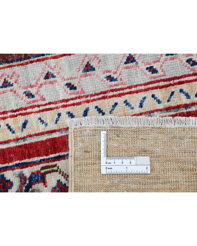 Shaal 4' 11" X 6' 4" Hand Knotted Wool Rug 4' 11" X 6' 4" (150 X 193) / Multi / Wool