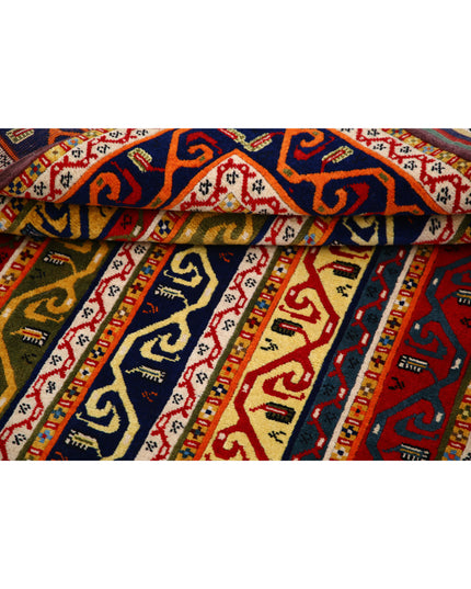 Shaal 4' 1" X 7' 7" Hand Knotted Wool Rug 4' 1" X 7' 7" (124 X 231) / Multi / Wool