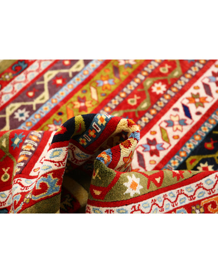 Shaal 4' 3" X 6' 4" Hand Knotted Wool Rug 4' 3" X 6' 4" (130 X 193) / Multi / Wool