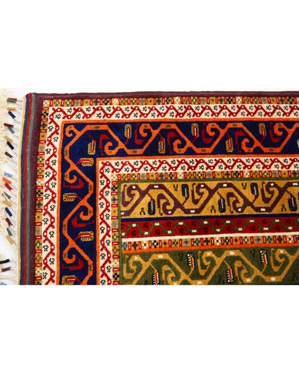 Shaal 4' 5" X 6' 3" Hand Knotted Wool Rug 4' 5" X 6' 3" (135 X 191) / Multi / Wool