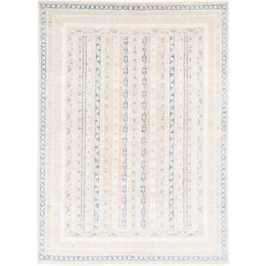 Shaal 5' 5" X 7' 7" Wool Hand-Knotted Rug 5' 5" X 7' 7" (165 X 231) / Gold / Multi