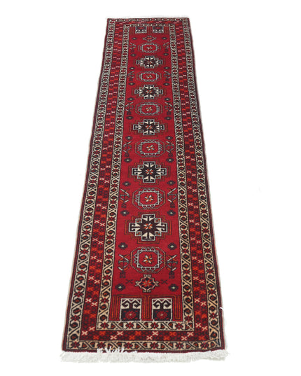 Shiraz 1' 1" X 6' 9" Hand Knotted Wool Rug 1' 1" X 6' 9" (33 X 206) / Red / Wool