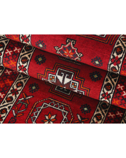 Shiraz 1' 1" X 6' 9" Hand Knotted Wool Rug 1' 1" X 6' 9" (33 X 206) / Red / Wool