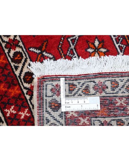 Shiraz 1' 1" X 6' 9" Hand Knotted Wool Rug 1' 1" X 6' 9" (33 X 206) / Red / Wool
