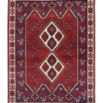 Shiraz 2' 9" X 3' 9" Hand Knotted Wool Rug 2' 9" X 3' 9" (84 X 114) / Red / Wool