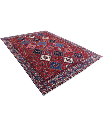Shiraz 8' 3" X 12' 1" Hand Knotted Wool Rug 8' 3" X 12' 1" (251 X 368) / Red / Wool