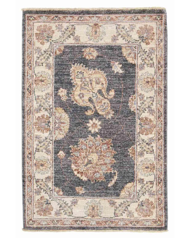 Sultanabad 2' 1" X 3' 5" Hand Knotted Wool Rug 2' 1" X 3' 5" (63 X 104) / Grey / Wool