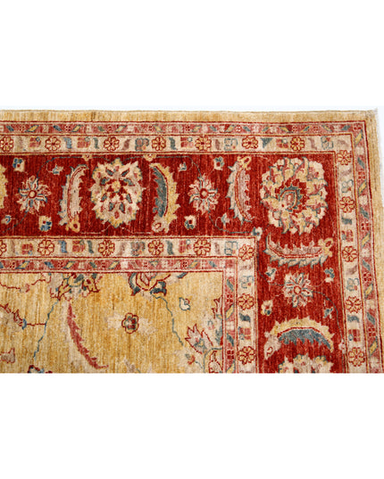 Sultanabad 8' 2" X 10' 8" Hand Knotted Wool Rug 8' 2" X 10' 8" (249 X 325) / Gold / Wool