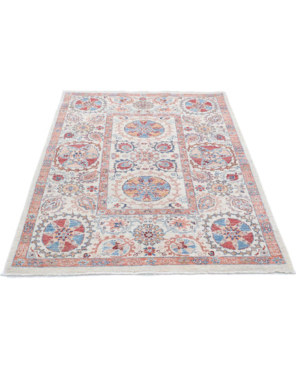 Suzani 4' 0" X 5' 8" Hand Knotted Wool Rug 4' 0" X 5' 8" (122 X 173) / Ivory / Wool
