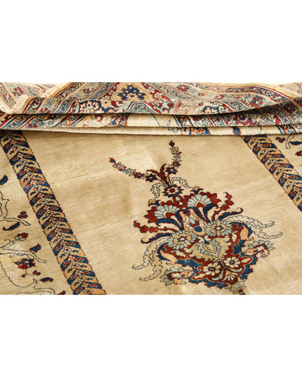 Tabriz 4' 2" X 6' 5" Hand Knotted Silk Rug 4' 2" X 6' 5" (127 X 196) / Ivory / Silk
