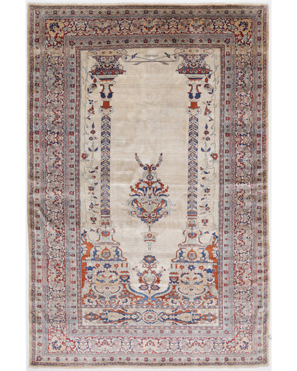 Tabriz 4' 2" X 6' 5" Hand Knotted Silk Rug 4' 2" X 6' 5" (127 X 196) / Ivory / Silk
