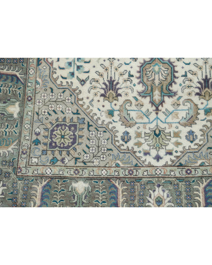 Tabriz 3' 2" X 5' 0" Hand Knotted Wool Rug 3' 2" X 5' 0" (97 X 152) / Ivory / Wool
