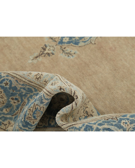 Tabriz 7' 4" X 11' 1" Hand Knotted Wool Rug 7' 4" X 11' 1" (223 X 338) / Taupe / Wool