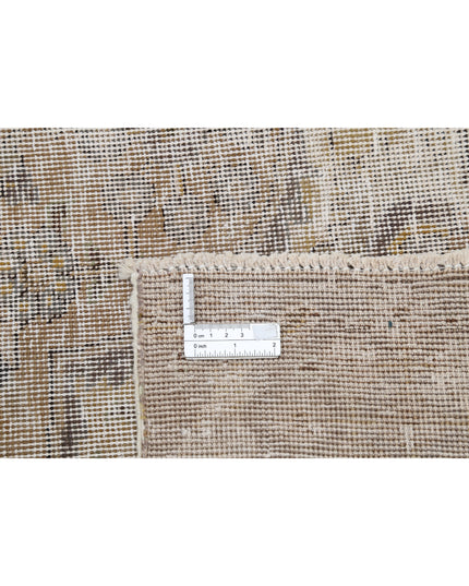 Tabriz 6' 11" X 10' 1" Hand Knotted Wool Rug 6' 11" X 10' 1" (211 X 307) / Ivory / Wool