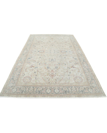 Tabriz 6' 5" X 9' 7" Hand Knotted Wool Rug 6' 5" X 9' 7" (196 X 292) / Ivory / Wool