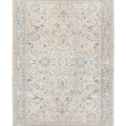 Tabriz 6' 5" X 9' 7" Hand Knotted Wool Rug 6' 5" X 9' 7" (196 X 292) / Ivory / Wool