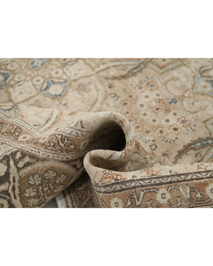 Tabriz 9' 11" X 12' 9" Hand Knotted Wool Rug 9' 11" X 12' 9" (302 X 389) / Taupe / Wool