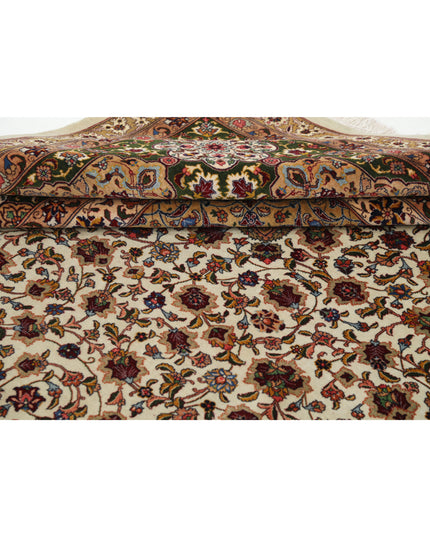 Tabriz 11' 1" X 16' 0" Hand Knotted Wool & Silk Rug 11' 1" X 16' 0" (338 X 488) / Ivory / Wool & Silk