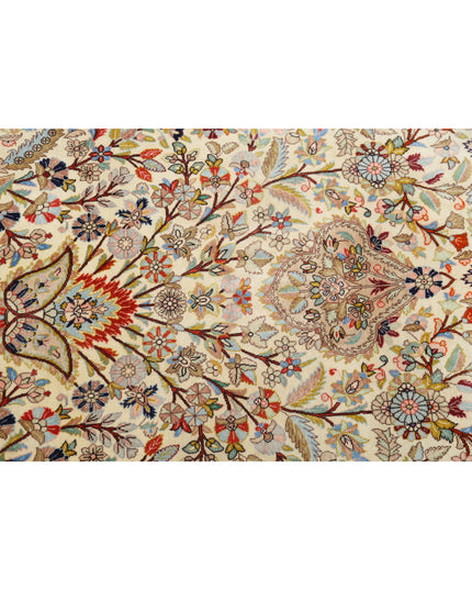 Tabriz 12' 10" X 19' 6" Hand Knotted Wool & Silk Rug 12' 10" X 19' 6" (391 X 594) / Ivory / Wool & Silk