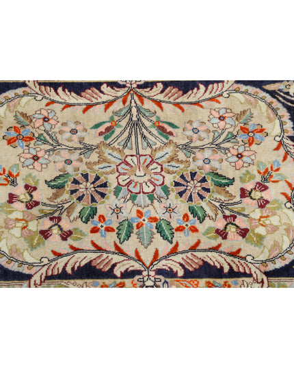 Tabriz 12' 10" X 19' 6" Hand Knotted Wool & Silk Rug 12' 10" X 19' 6" (391 X 594) / Ivory / Wool & Silk