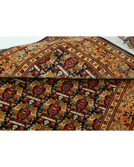 Tabriz 3' 4" X 4' 11" Hand Knotted Wool & Silk Rug 3' 4" X 4' 11" (101 X 150) / Blue / Wool & Silk