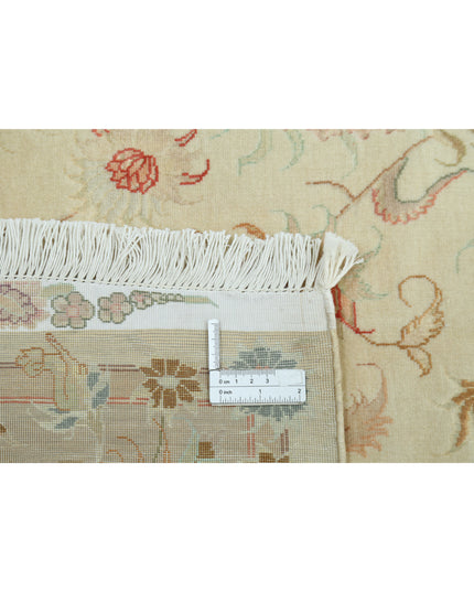 Tabriz 8' 1" X 11' 8" Hand Knotted Wool & Silk Rug 8' 1" X 11' 8" (246 X 356) / Beige / Wool & Silk
