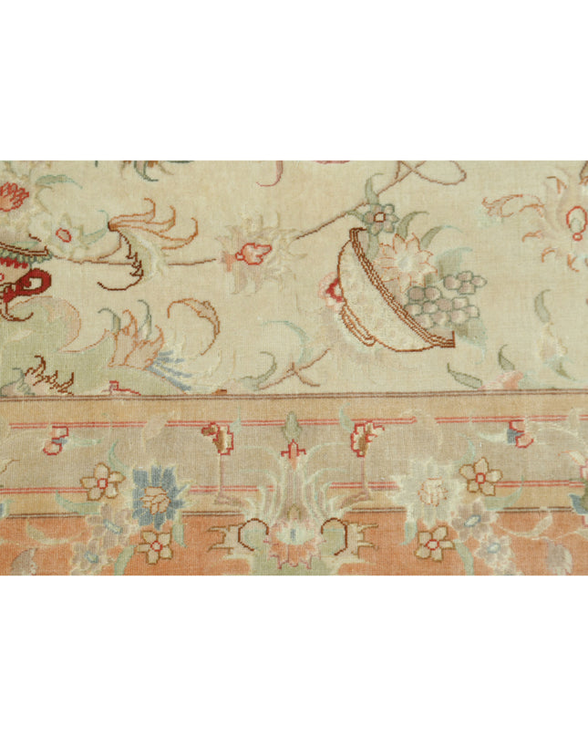 Tabriz 8' 1" X 11' 8" Hand Knotted Wool & Silk Rug 8' 1" X 11' 8" (246 X 356) / Beige / Wool & Silk