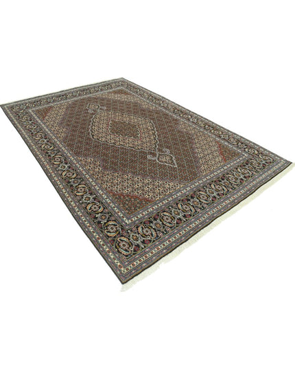 Tabriz 6' 5" X 9' 8" Hand Knotted Wool & Silk Rug 6' 5" X 9' 8" (196 X 295) / Ivory / Wool & Silk