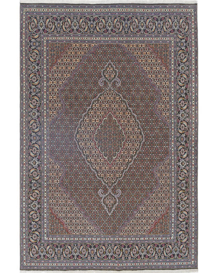 Tabriz 6' 5" X 9' 8" Hand Knotted Wool & Silk Rug 6' 5" X 9' 8" (196 X 295) / Ivory / Wool & Silk