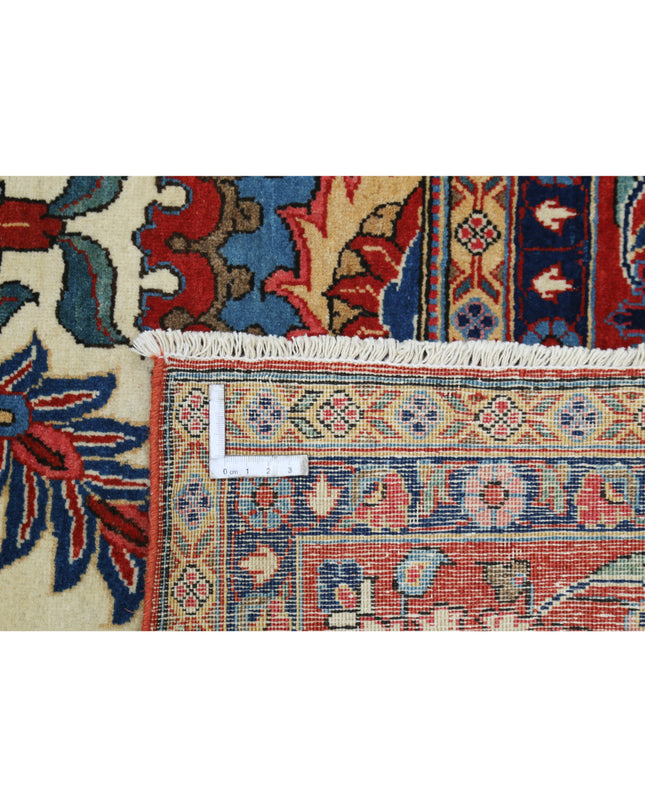 Tehran 6' 9" X 11' 0" Hand Knotted Wool & Silk Rug 6' 9" X 11' 0" (206 X 335) / Ivory / Wool & Silk