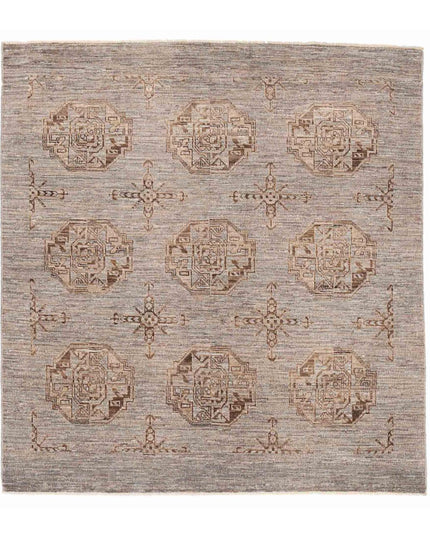 Tekke 4' 10" X 5' 2" Hand Knotted Wool Rug 4' 10" X 5' 2" (147 X 158) / Grey / Wool