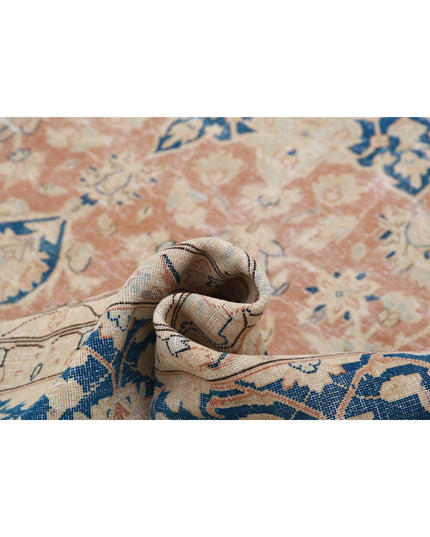 Vintage 9' 9" X 12' 11" Hand Knotted Wool Rug 9' 9" X 12' 11" (297 X 394) / Ivory / Wool