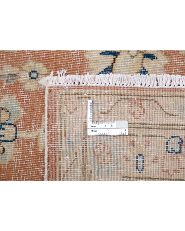 Vintage 9' 9" X 12' 11" Hand Knotted Wool Rug 9' 9" X 12' 11" (297 X 394) / Ivory / Wool